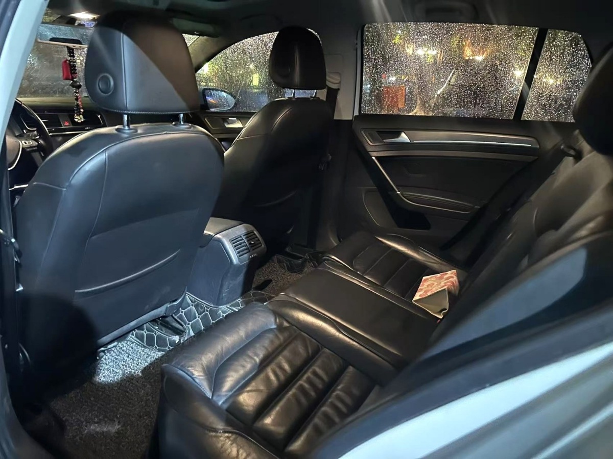 Volkswagen Golf 2015 immagine di auto #4