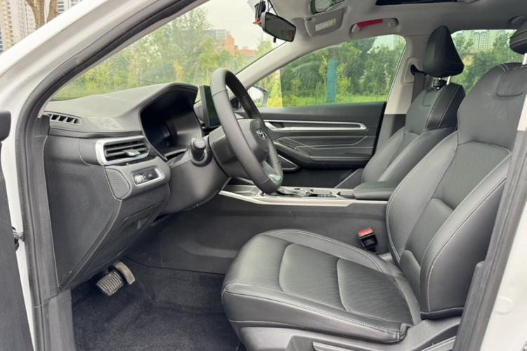 GEELY Emgrand 2024 #12 GEELY Emgrand 2024 immagine di auto #12