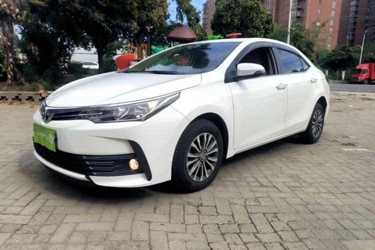 Toyota Corolla 2018 car image #2