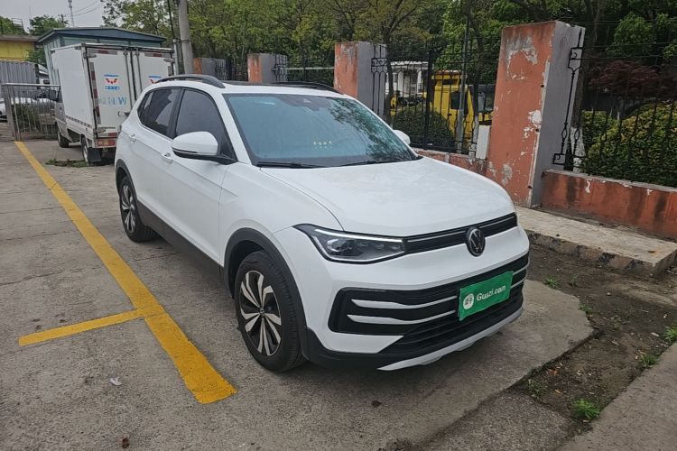 Volkswagen Tharu 2025 car image #4