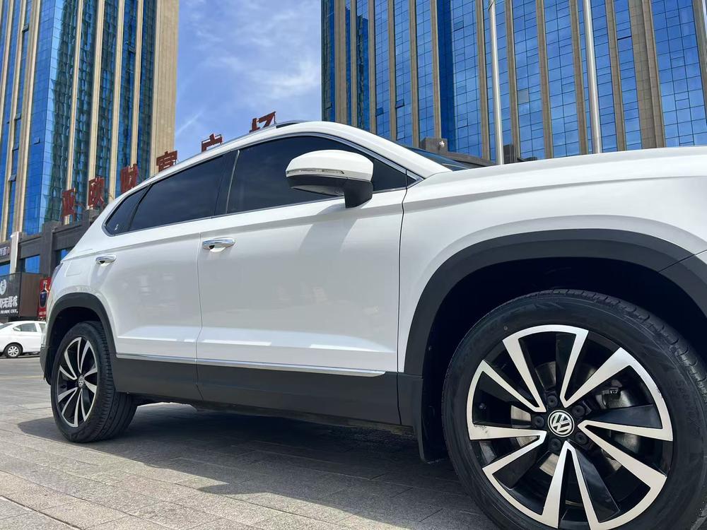 Volkswagen Tharu 2019 car image #11