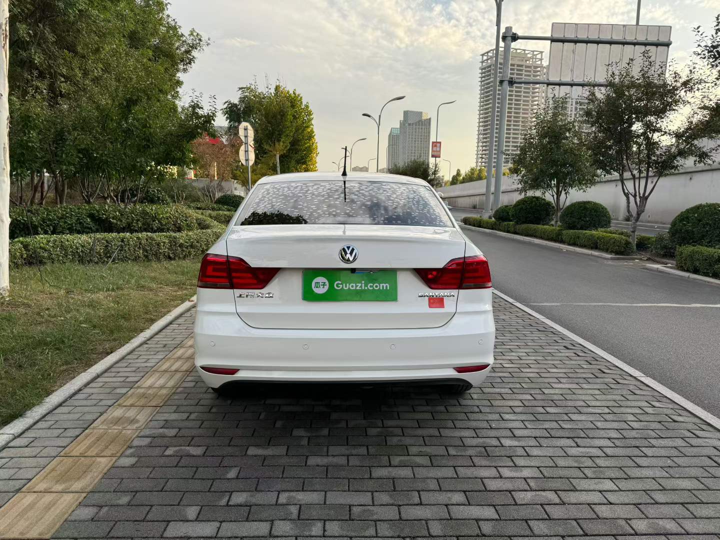 Volkswagen Santana 2023 imagem de carro #2