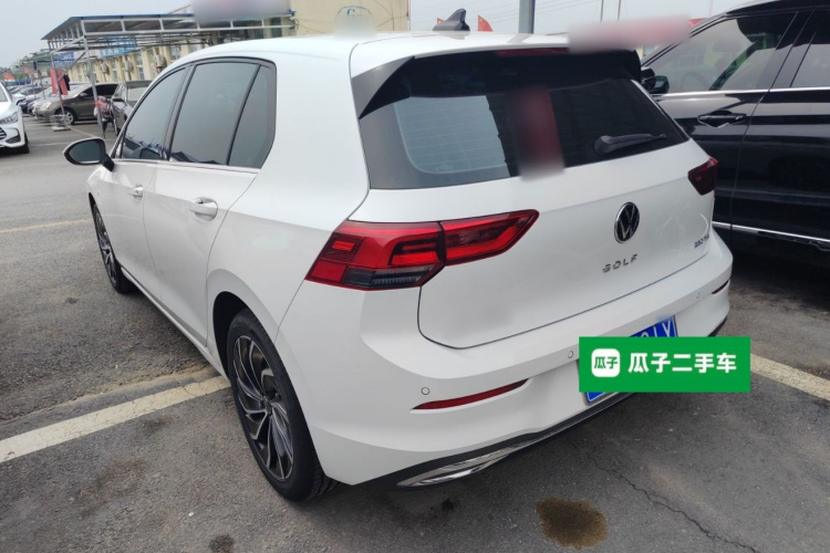 Volkswagen Golf 2022 imagen de coche #5