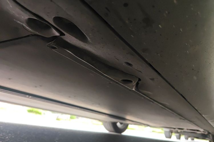 Tesla Model Y 2021 car image #26