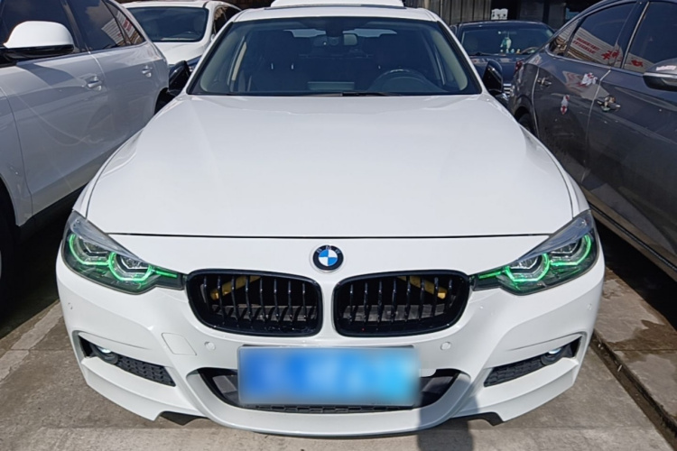 BMW 3 Series 2018 car image #3