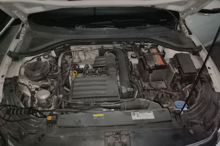 Volkswagen Lavida 2019 car image #18