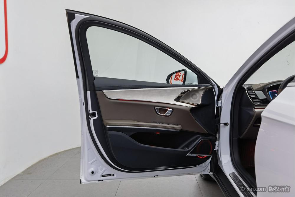 BYD Han 2022 #20 BYD Han 2022 car image #20