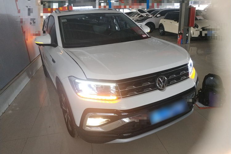 Volkswagen T-Cross 2021 car image #4