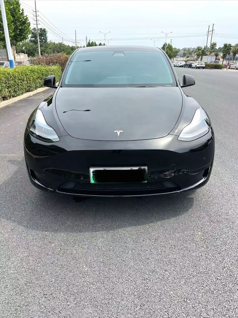 Tesla Model Y 2022 #3 Tesla Model Y 2022 car image #3