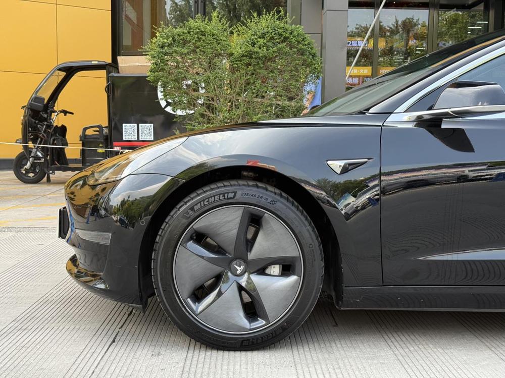 Tesla Model 3 (Imported) 2019 car image #12