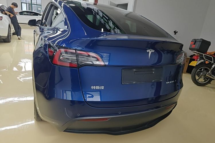 Tesla Model Y 2021 #6 Tesla Model Y 2021 immagine di auto #6