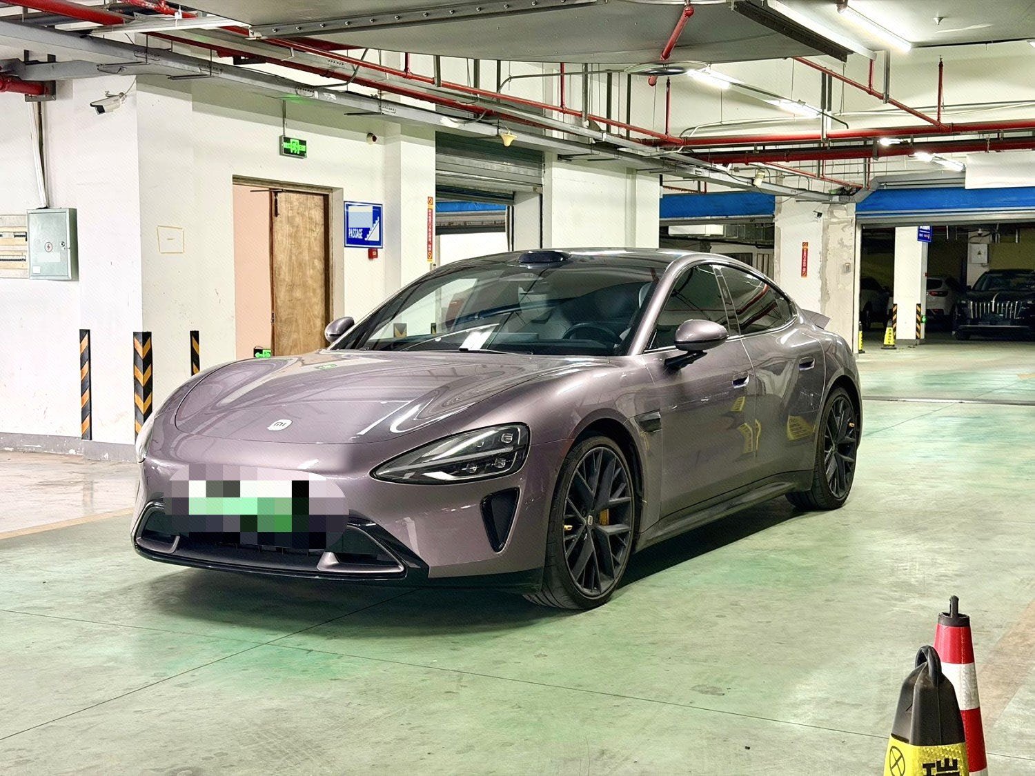 MI SU7 2024 car image 