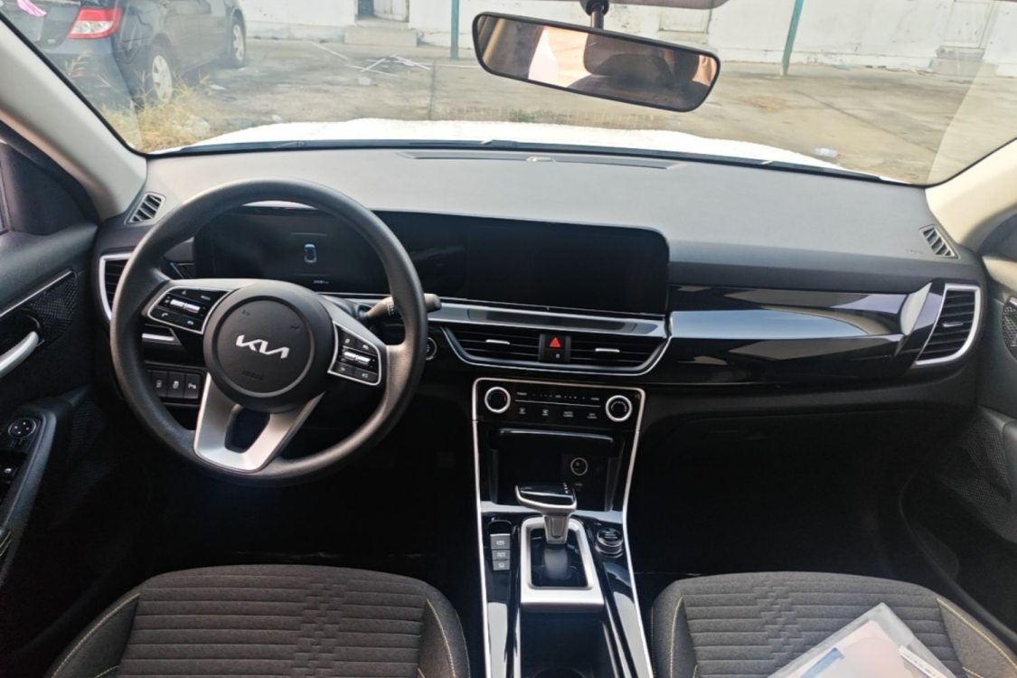 Kia Seltos 2024 #21 Kia Seltos 2024 immagine di auto #21