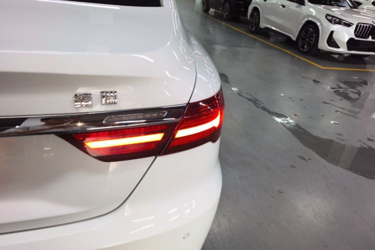 GEELY Binray 2019 #8 GEELY Binray 2019 immagine di auto #8