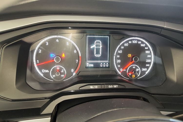 Volkswagen Polo 2020 car image #12