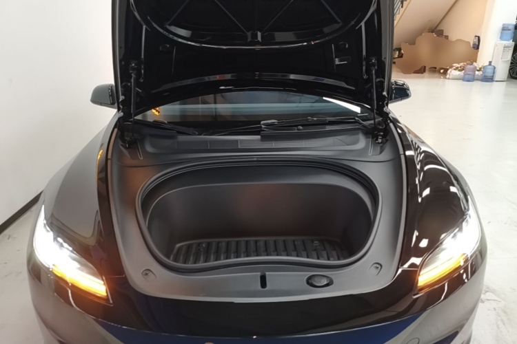 Tesla Model 3 2024 #20 Tesla Model 3 2024 car image #20