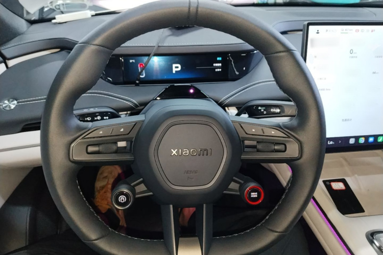 MI SU7 2025 car image #11
