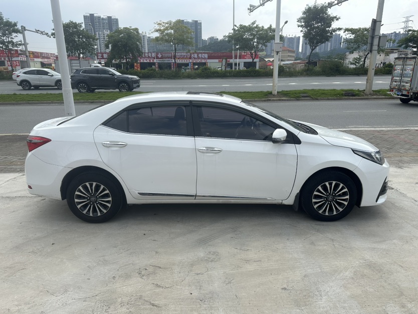 Toyota Corolla 2019 car image #6