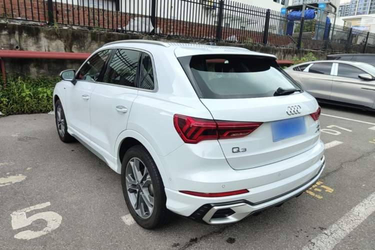 Audi Q3 2024 #5 Audi Q3 2024 car image #5