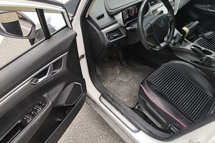 GEELY Emgrand GS 2017 #12 GEELY Emgrand GS 2017 car image #12