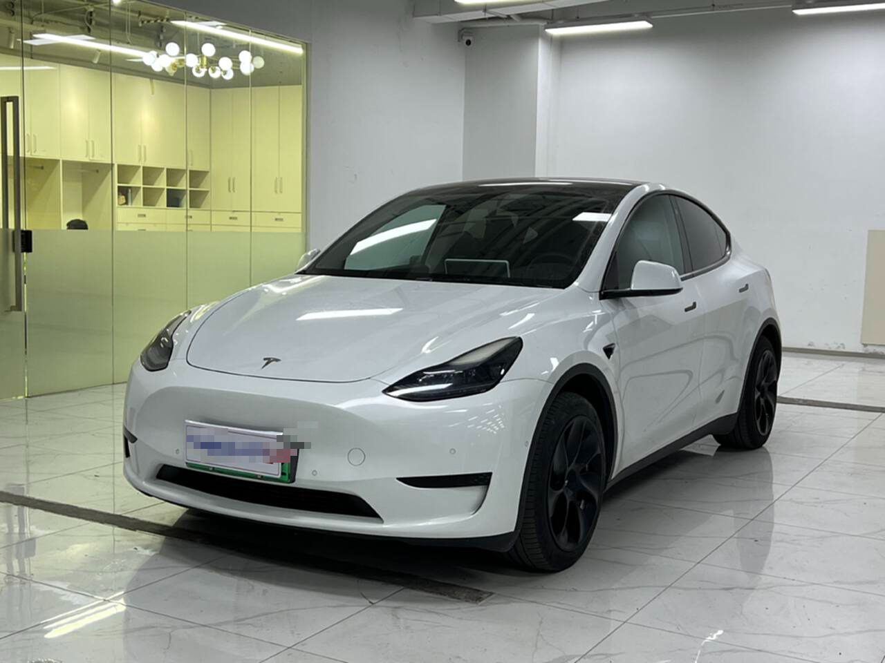Tesla Model Y 2023 #2 Tesla Model Y 2023 immagine di auto #2