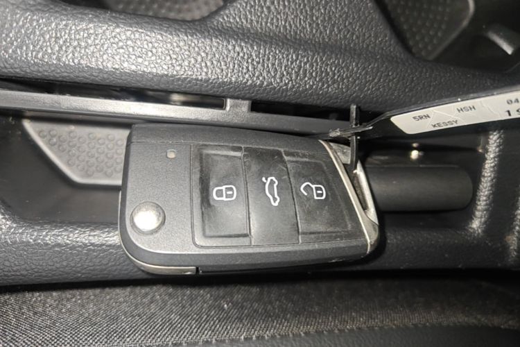 Volkswagen Lavida 2024 car image #9
