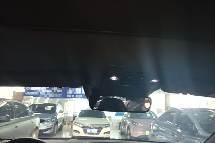 BYD Han 2022 car image #18