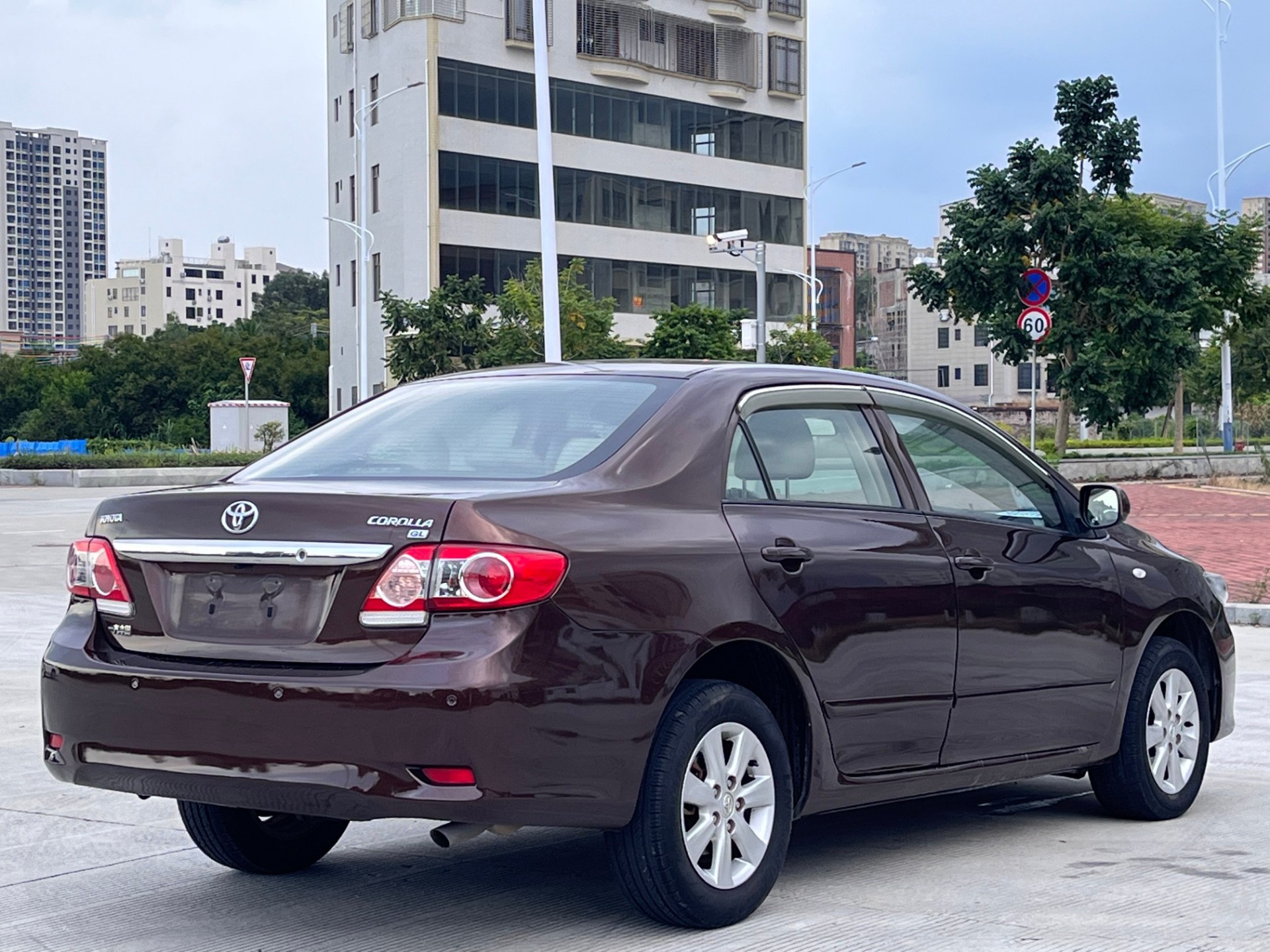 Toyota Corolla 2013 #4 Toyota Corolla 2013 car image #4