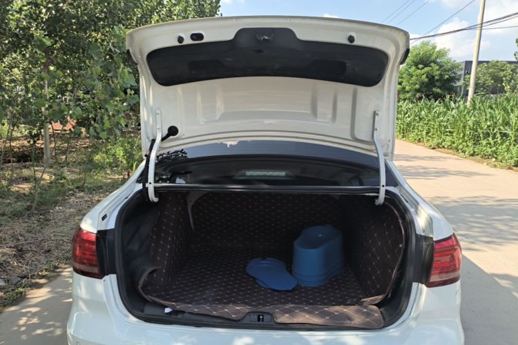 Volkswagen Lavida 2021 car image #19