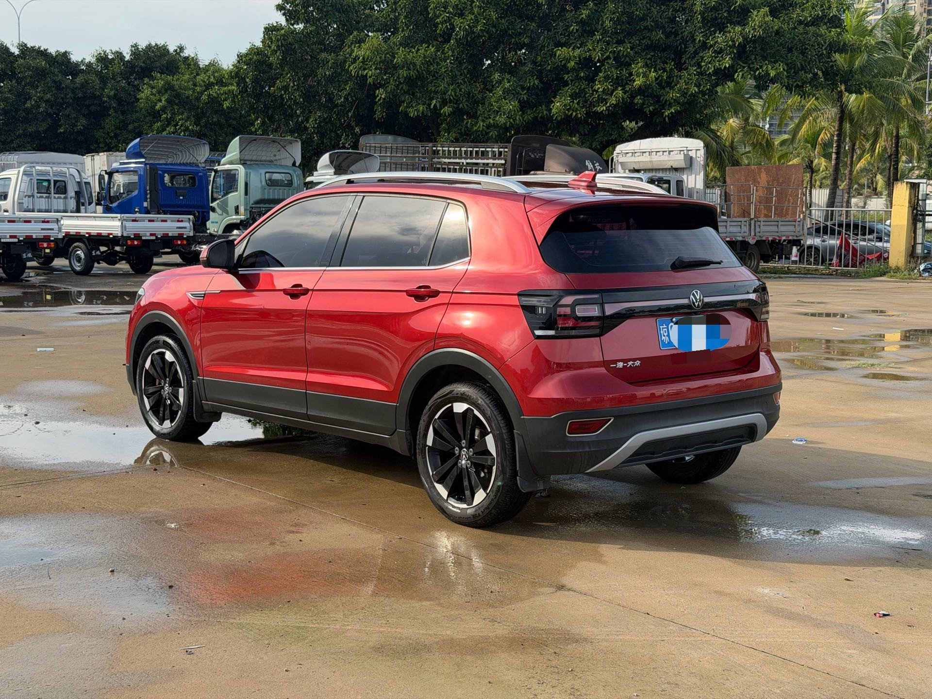 Volkswagen Tacqua 2020 car image #9