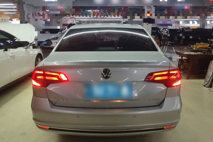 Volkswagen Bora 2017 #6 Volkswagen Bora 2017 car image #6