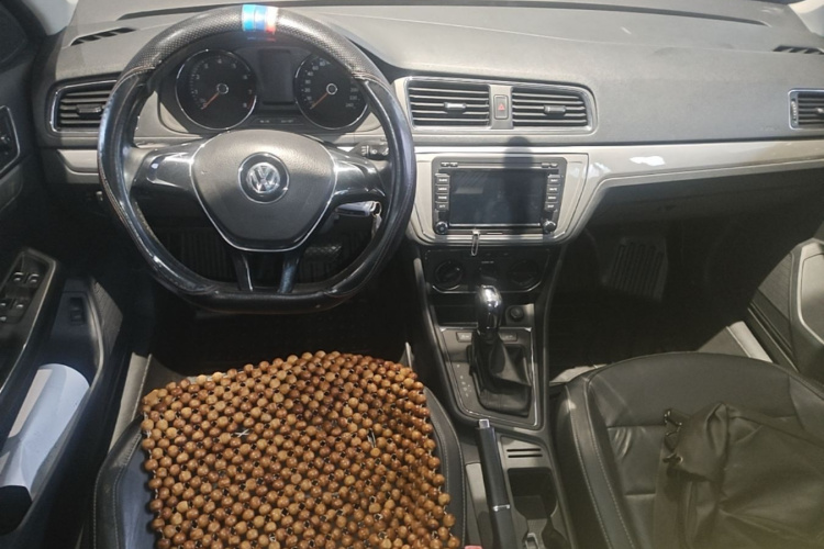 Volkswagen Lavida 2016 immagine di auto #11