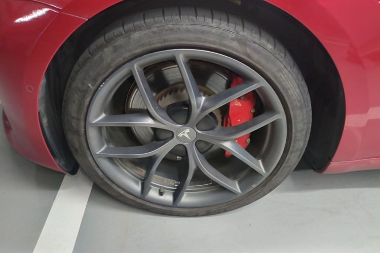 Tesla Model 3 2021 car image #9
