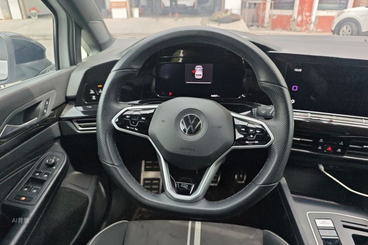 Volkswagen Golf 2022 imagen de coche #12