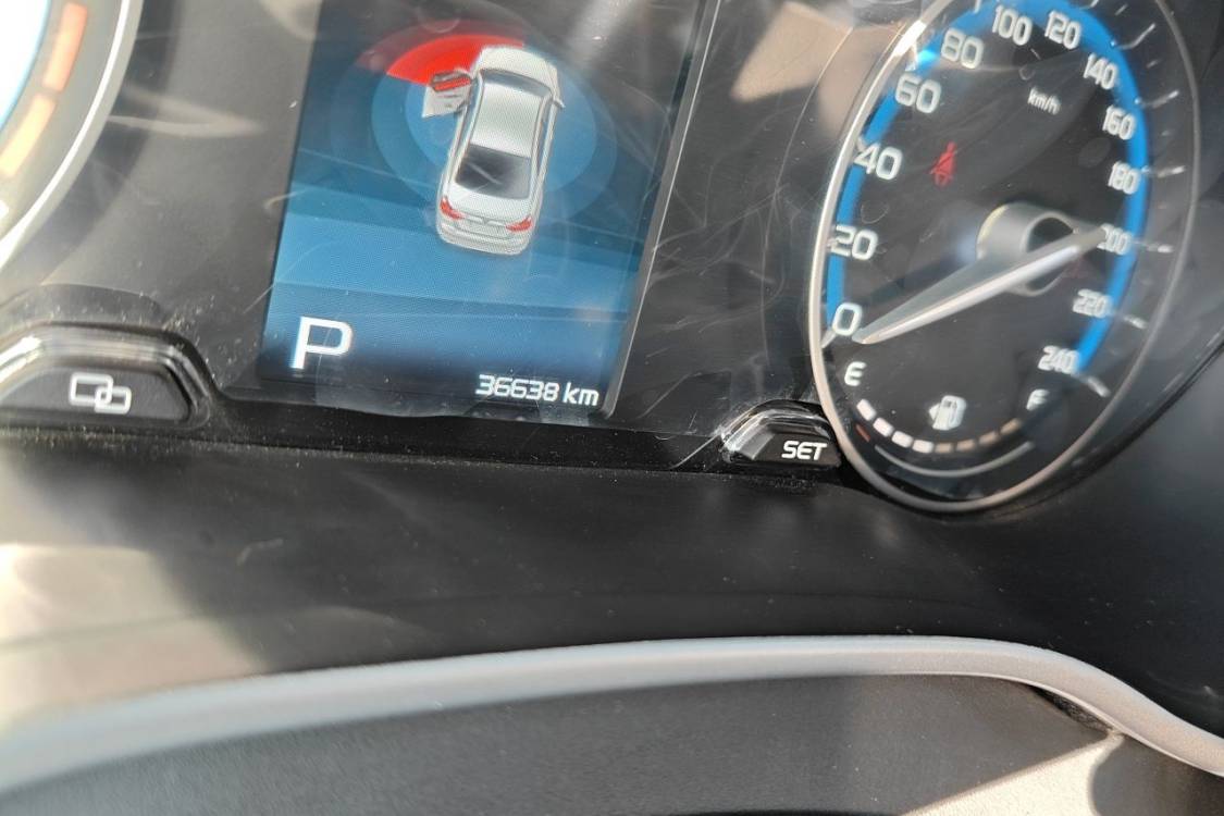 GEELY Emgrand 2018 #25 GEELY Emgrand 2018 car image #25