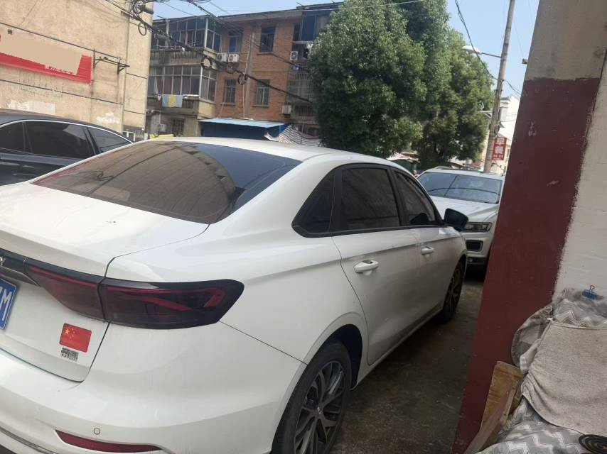 GEELY Emgrand 2023 imagen de coche #2