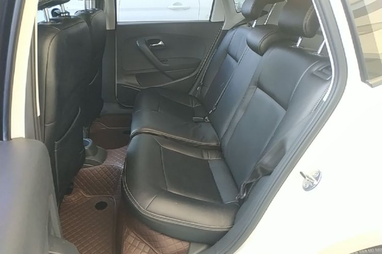 Volkswagen Polo 2019 #13 Volkswagen Polo 2019 car image #13