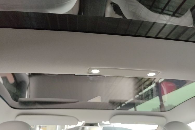 Tesla Model 3 2021 #18 Tesla Model 3 2021 car image #18