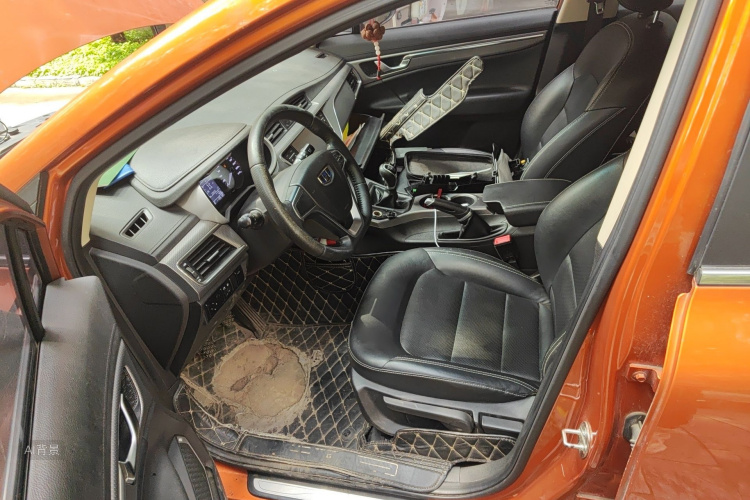 GEELY Emgrand GS 2018 imagen de coche #17