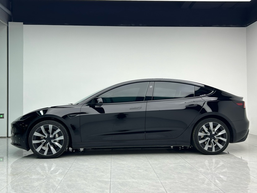 Tesla Model 3 2024 #2 Tesla Model 3 2024 car image #2