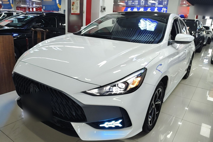 MG 5 2023 car image #2