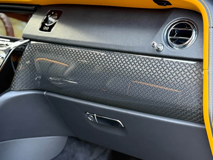 劳斯莱斯 库里南 2020 汽车图片 #44