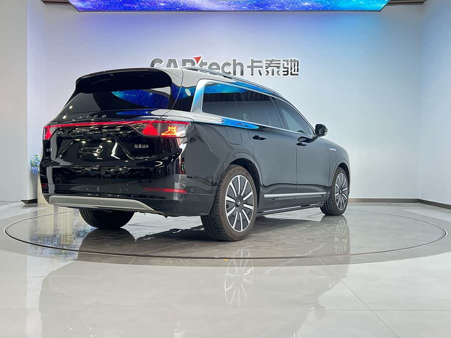 2024 car image #44