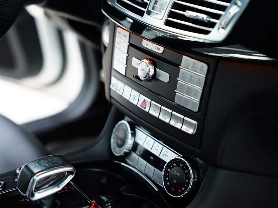 Mercedes-Benz CLS AMG 2017 car image #44