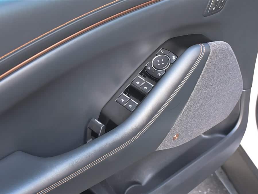 Ford Mustang Mach-E 2023 #44 Ford Mustang Mach-E 2023 car image #44