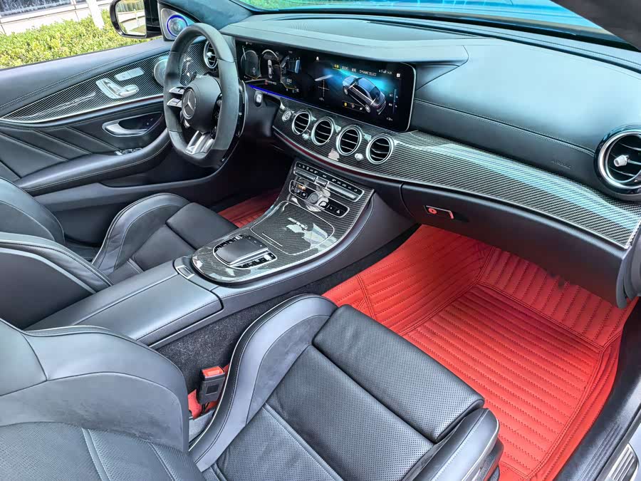 Mercedes-Benz E AMG 2021 صورة سيارة #44