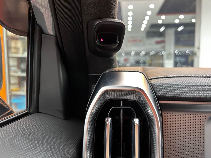 Jetour Traveller 2023 car image #44