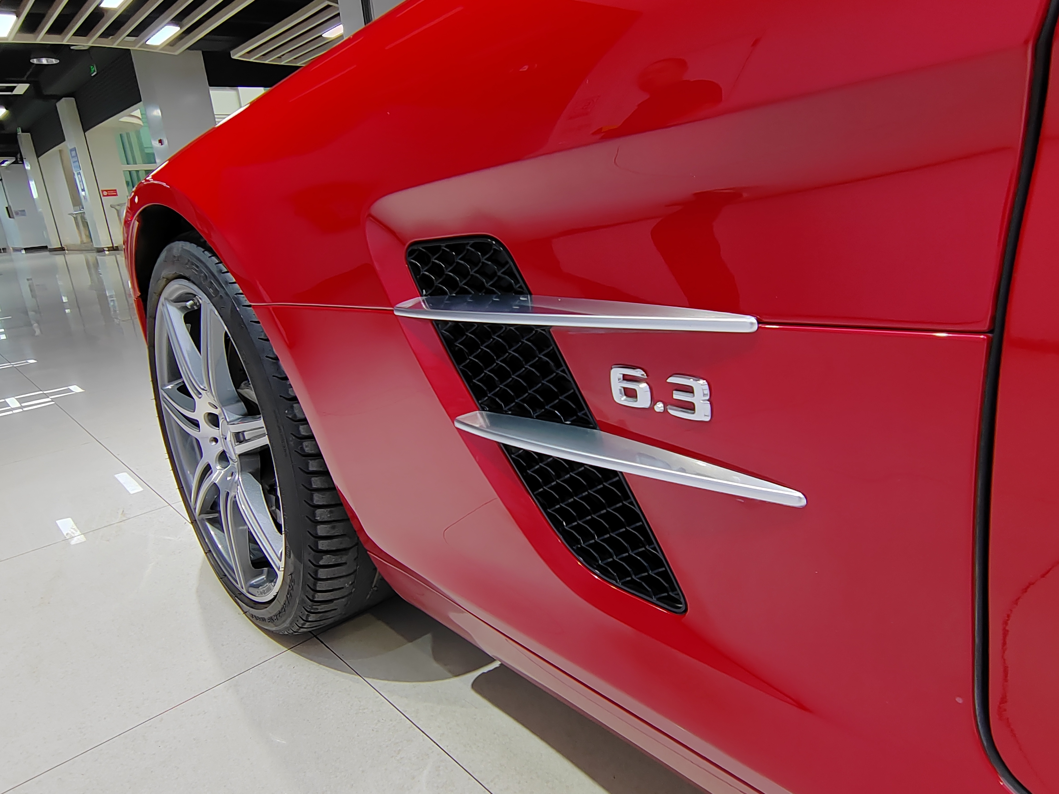 Mercedes-Benz SLS AMG 2012 изображение автомобиля #44