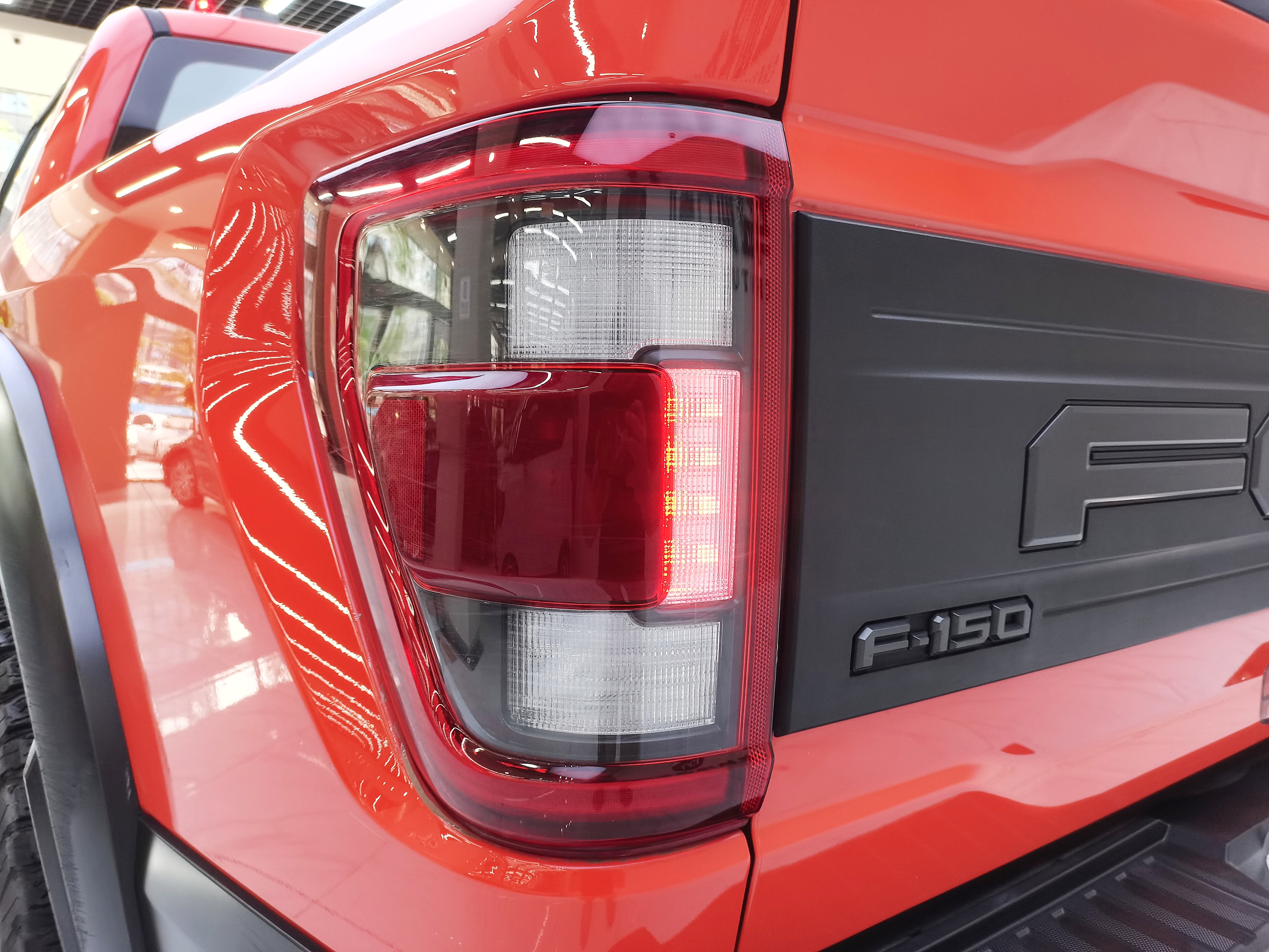 Ford F-150 Raptor 2024 car image #44