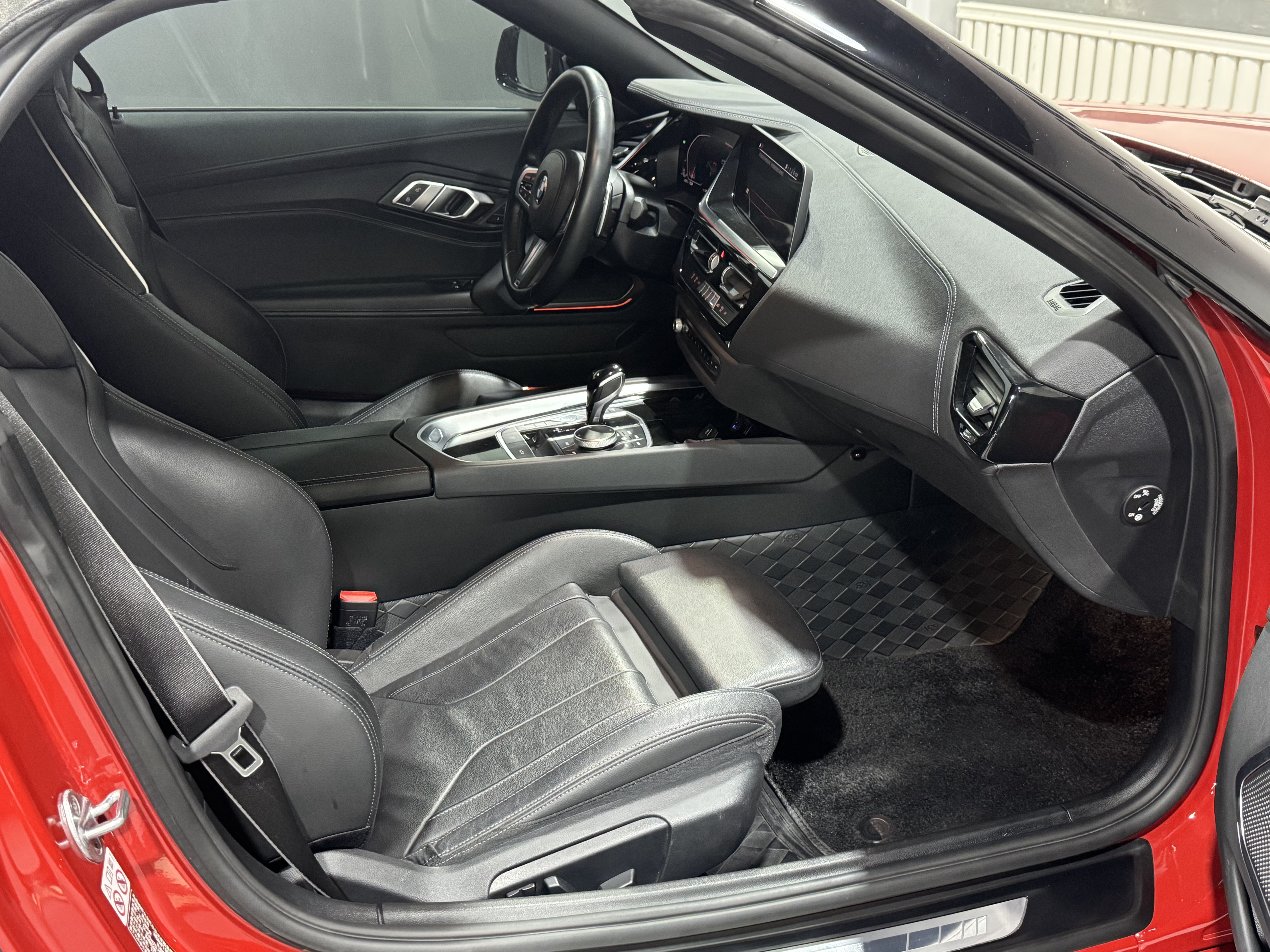 BMW Z4 M40i 2023 car image #44